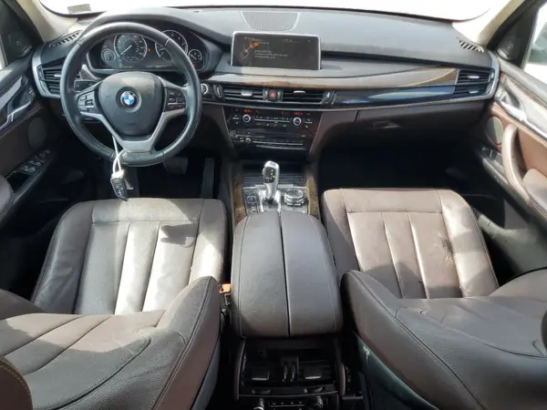 5UXKR0C56G0P22460 2016 BMW X5 - Image 8