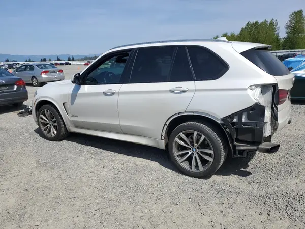 5UXKR0C56G0P22622 2016 BMW X5 - Image 2