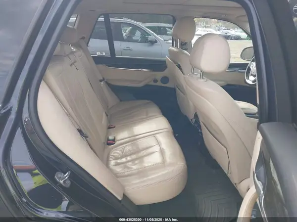 5UXKR0C56G0P23043 2016 BMW X5 - Image 8
