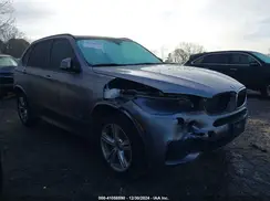 5UXKR0C56G0P23835 2016 BMW X5