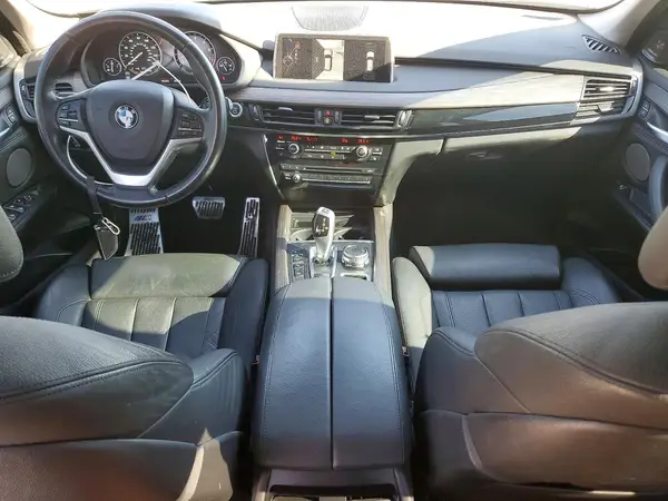 5UXKR0C56G0P26900 2016 BMW X5 - Image 8