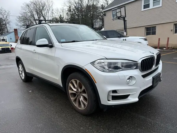 5UXKR0C56G0P30283 2016 BMW X5 - Image 1