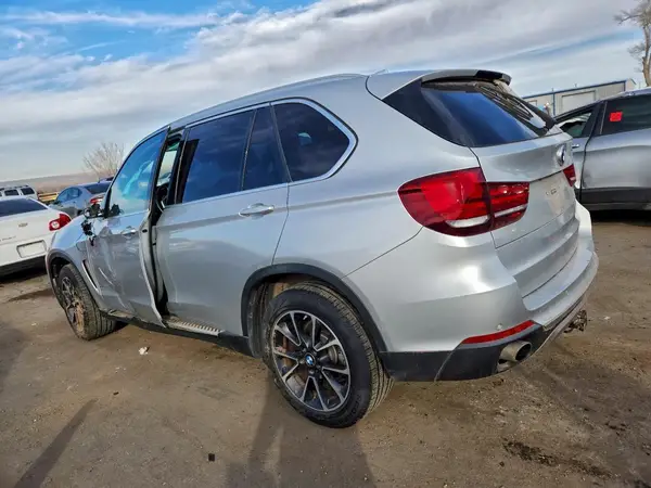 5UXKR0C56G0P30977 2016 BMW X5 - Image 2