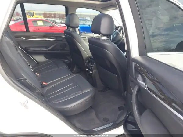 5UXKR0C56G0P33104 2016 BMW X5 - Image 8