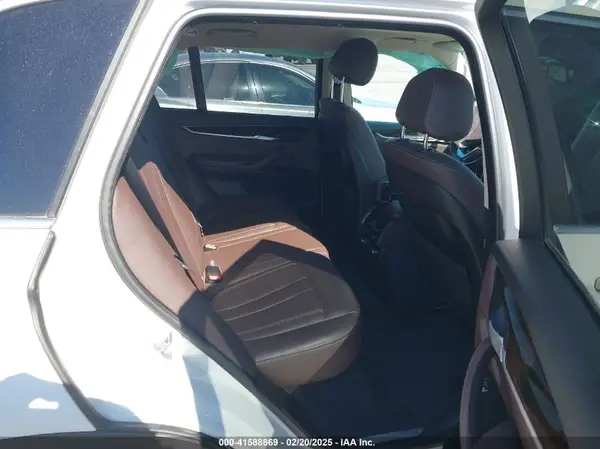 5UXKR0C56G0P34365 2016 BMW X5 - Image 8