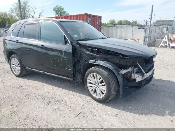 5UXKR0C56G0S85219 2016 BMW X5 - Image 1
