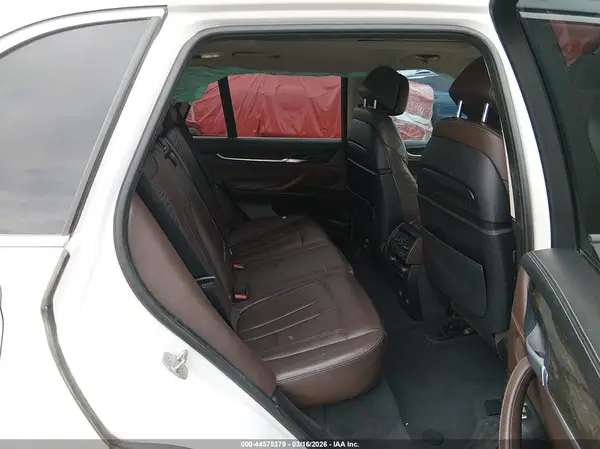 5UXKR0C56G0S86595 2016 BMW X5 - Image 8