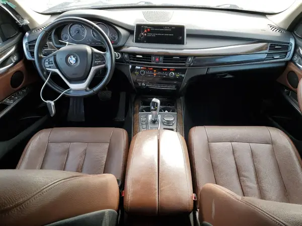 5UXKR0C56G0S91103 2016 BMW X5 - Image 8