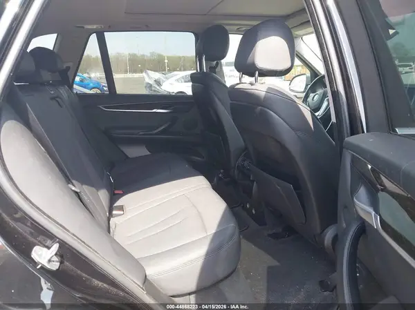 5UXKR0C56G0U08274 2016 BMW X5 - Image 8