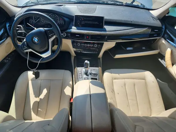 5UXKR0C56G0U08310 2016 BMW X5 - Image 8