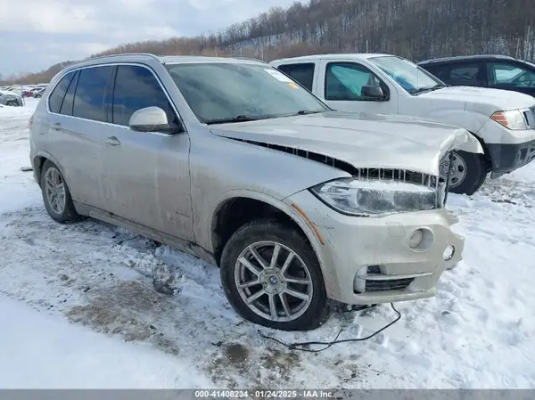 5UXKR0C56G0U09585 2016 BMW X5 - Image 1