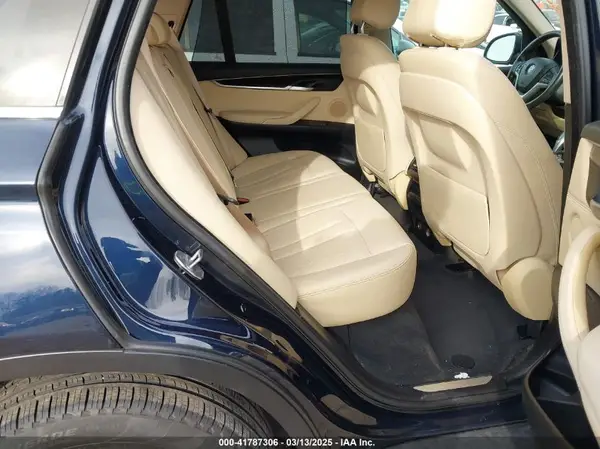 5UXKR0C56G0U09893 2016 BMW X5 - Image 8