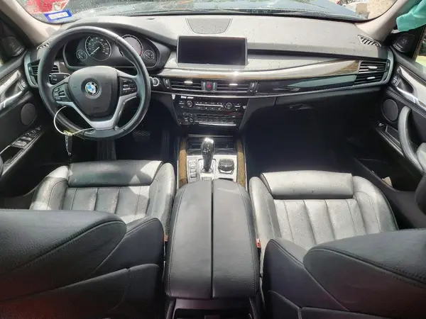 5UXKR0C56G0U10669 2016 BMW X5 - Image 8