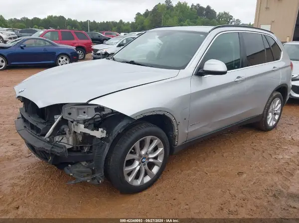 5UXKR0C56G0U48550 2016 BMW X5 - Image 2