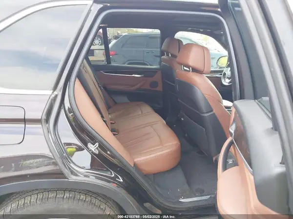 5UXKR0C56H0U49957 2017 BMW X5 - Image 8