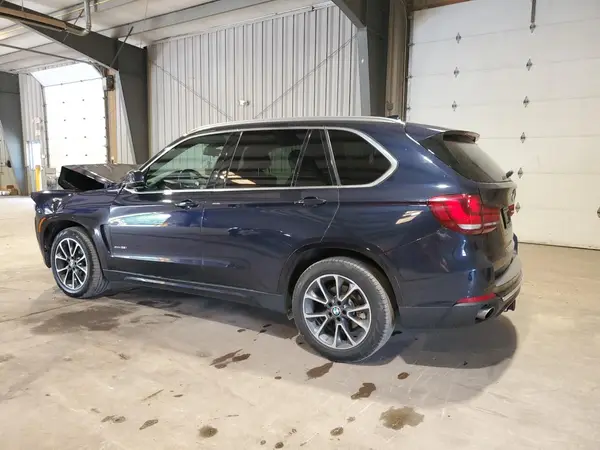 5UXKR0C56H0V49976 2017 BMW X5 - Image 2