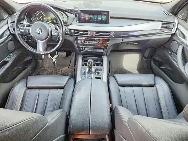 5UXKR0C56H0V68026 2017 BMW X5 - Image 8