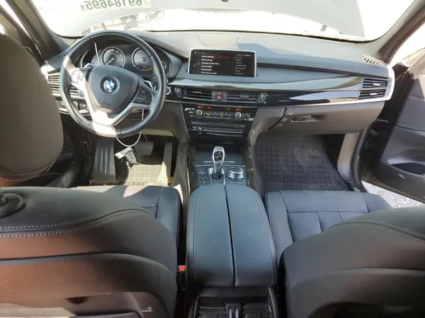 5UXKR0C56J0X83976 2018 BMW X5 - Image 8