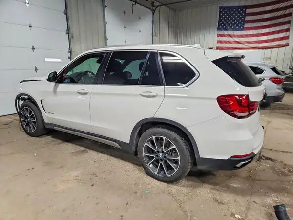 5UXKR0C56J0X84139 2018 BMW X5 - Image 2