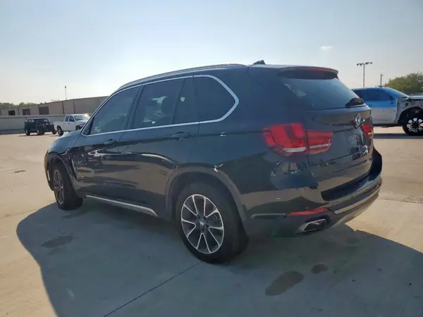 5UXKR0C56J0X86313 2018 BMW X5 - Image 2