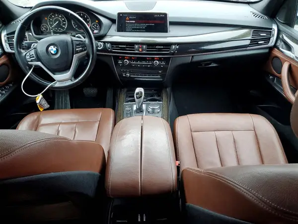5UXKR0C56J0X86425 2018 BMW X5 - Image 8