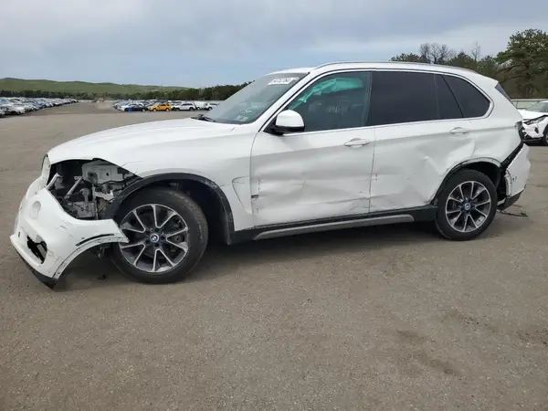 5UXKR0C56J0X90619 2018 BMW X5 - Image 1