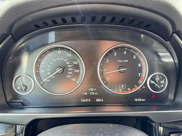 5UXKR0C56J0X92077 2018 BMW X5 - Image 8