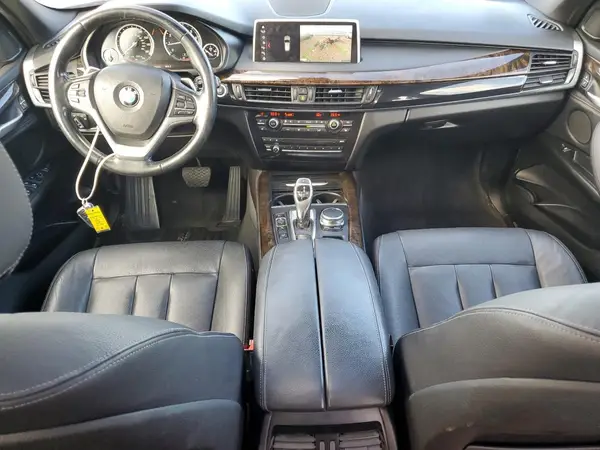 5UXKR0C56J0X92483 2018 BMW X5 - Image 8