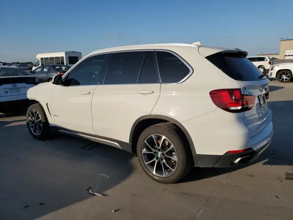 5UXKR0C56J0X95979 2018 BMW X5 - Image 2