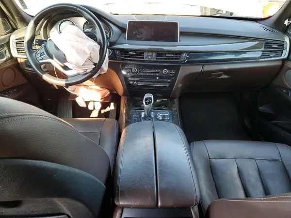 5UXKR0C56J0X97599 2018 BMW X5 - Image 8