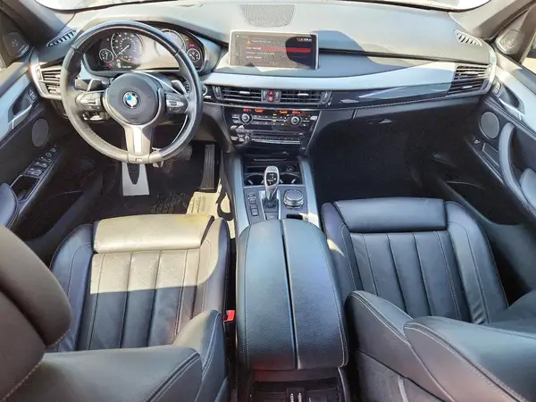 5UXKR0C56J0Y02106 2018 BMW X5 - Image 8
