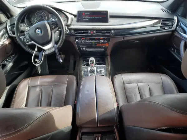 5UXKR0C56J0Y02428 2018 BMW X5 - Image 8