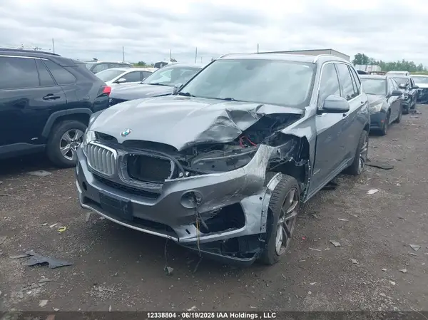 5UXKR0C56J0Y03711 2018 BMW X5 - Image 2