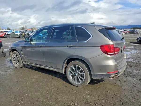 5UXKR0C56J0Y03837 2018 BMW X5 - Image 2