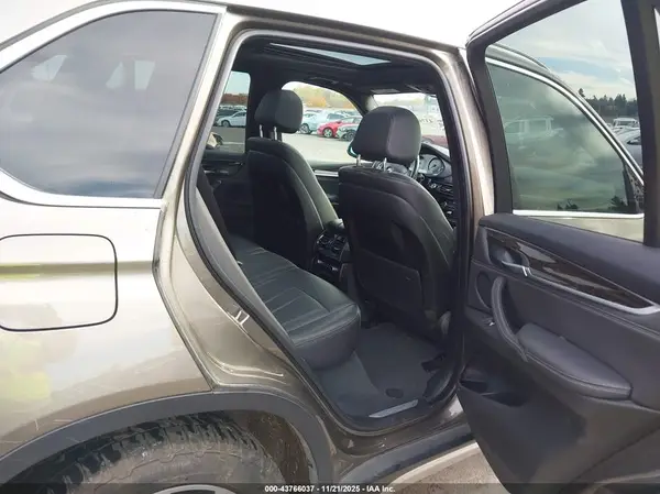 5UXKR0C56JL070297 2018 BMW X5 - Image 8