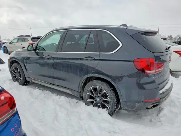 5UXKR0C56JL071207 2018 BMW X5 - Image 2