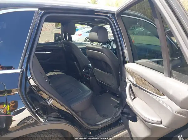 5UXKR0C56JL071322 2018 BMW X5 - Image 8