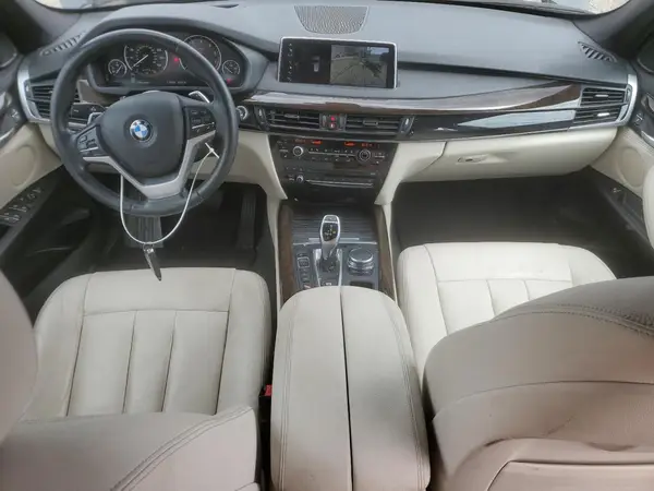 5UXKR0C56JL072552 2018 BMW X5 - Image 8