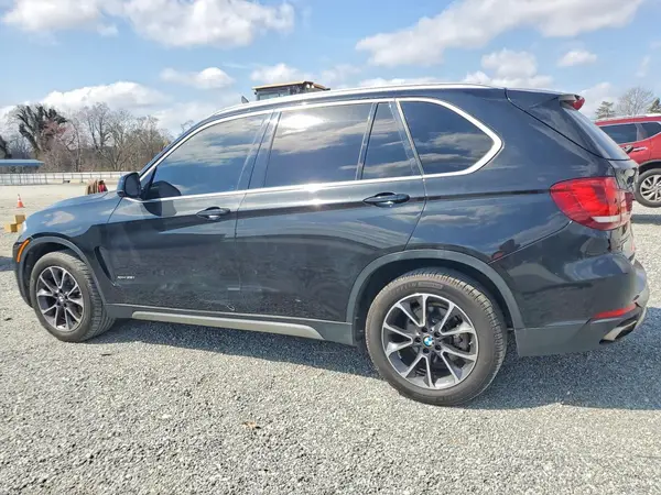 5UXKR0C56JL077346 2018 BMW X5 - Image 2