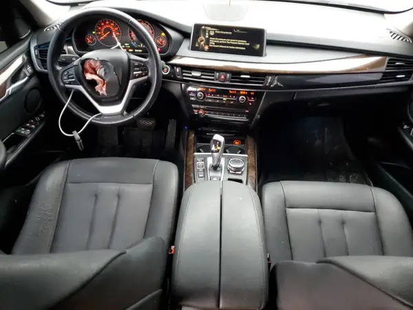 5UXKR0C57G0P24850 2016 BMW X5 - Image 8