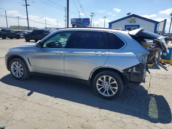 5UXKR0C57G0P25643 2016 BMW X5 - Image 2