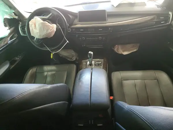 5UXKR0C57G0P26744 2016 BMW X5 - Image 8