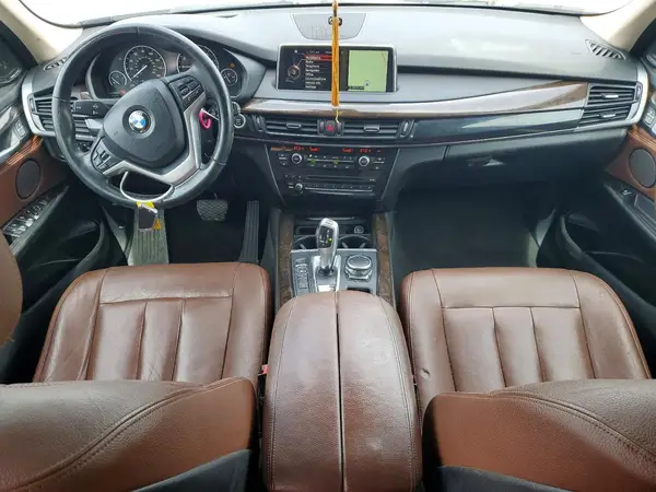 5UXKR0C57G0P26808 2016 BMW X5 - Image 8