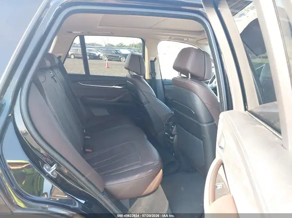 5UXKR0C57G0P30194 2016 BMW X5 - Image 8