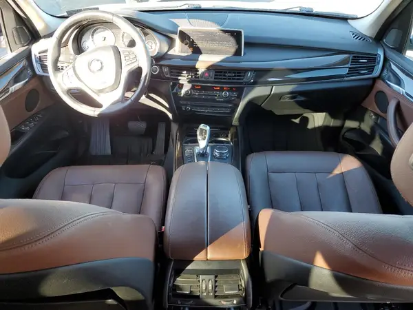 5UXKR0C57G0P31412 2016 BMW X5 - Image 8