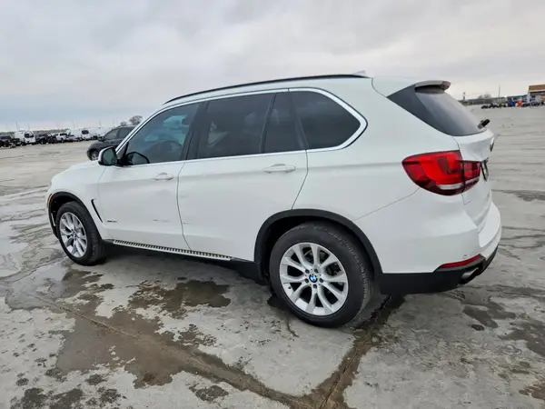 5UXKR0C57G0P32138 2016 BMW X5 - Image 2