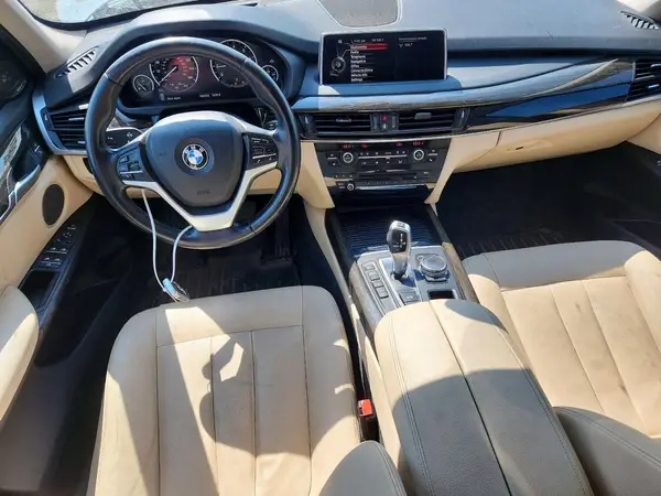 5UXKR0C57G0P33841 2016 BMW X5 - Image 8