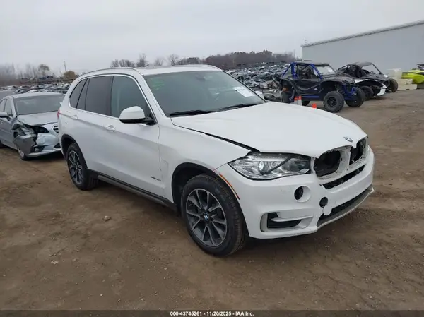5UXKR0C57G0S92616 2016 BMW X5 - Image 1