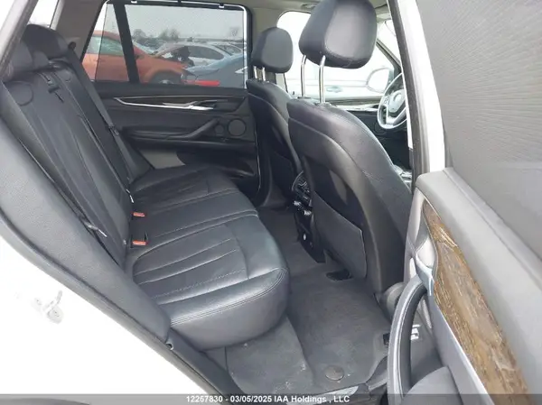 5UXKR0C57G0S94561 2016 BMW X5 - Image 8