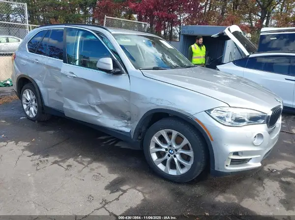 5UXKR0C57G0U11670 2016 BMW X5 - Image 1